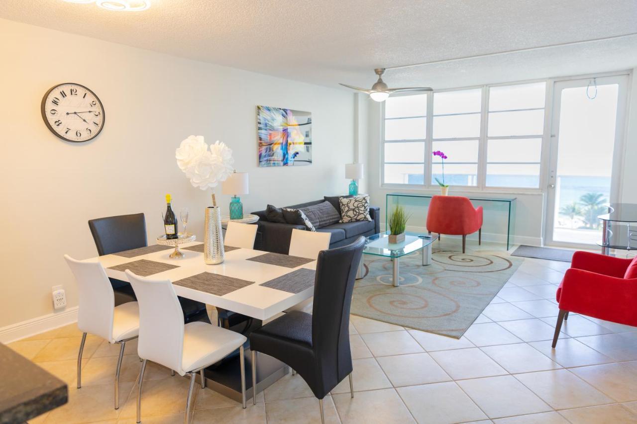 Flip Flop Paradise In Hollywood Florida Exterior photo